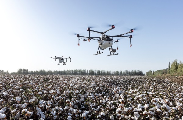無人機應用哪些行業比較吃香?如何選擇適合自己的無人機行業(圖1) zb01.jpg