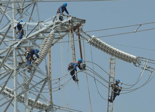 電力巡檢無人機真的能替代人工巡檢嗎?(圖2) 電力巡檢無人機真的能替代人工巡檢嗎?(圖2)