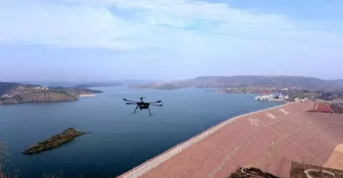 環(huán)保無(wú)人機(jī)顯身手 霧霾治理顯成效(圖2) 環(huán)保無(wú)人機(jī)顯身手 霧霾治理顯成效(圖2)